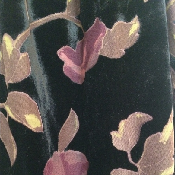 Top - Picture 3 of 4